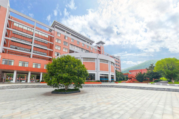 Why study Taihu University Wuxi