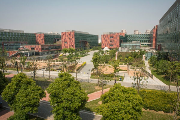 Exquisite Xi'an Jiaotong-Liverpool University Campus