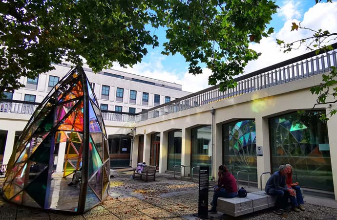 International Students Scholarship