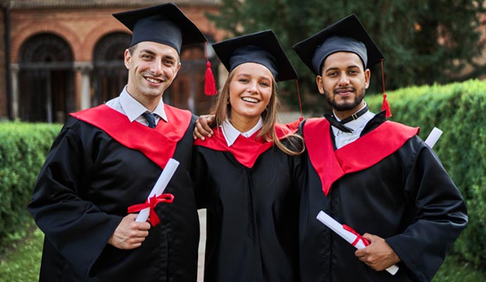 Scholarship facilities in Deakin University